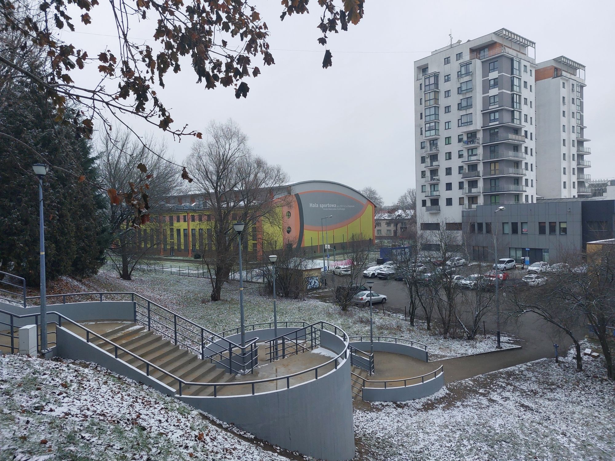 zdjęcie schod&oacute;w przy ul. Hetmańskiej